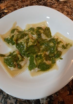 Una foto de Salsa pesto para guardar