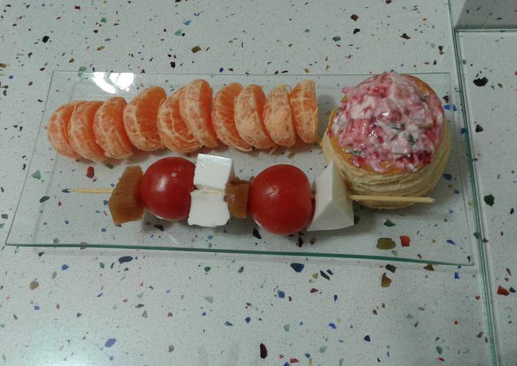Volovants con menta y pinchito de membrillo