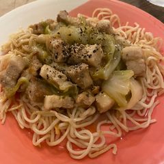 A picture of Yakisoba noodles with starchy sauce.