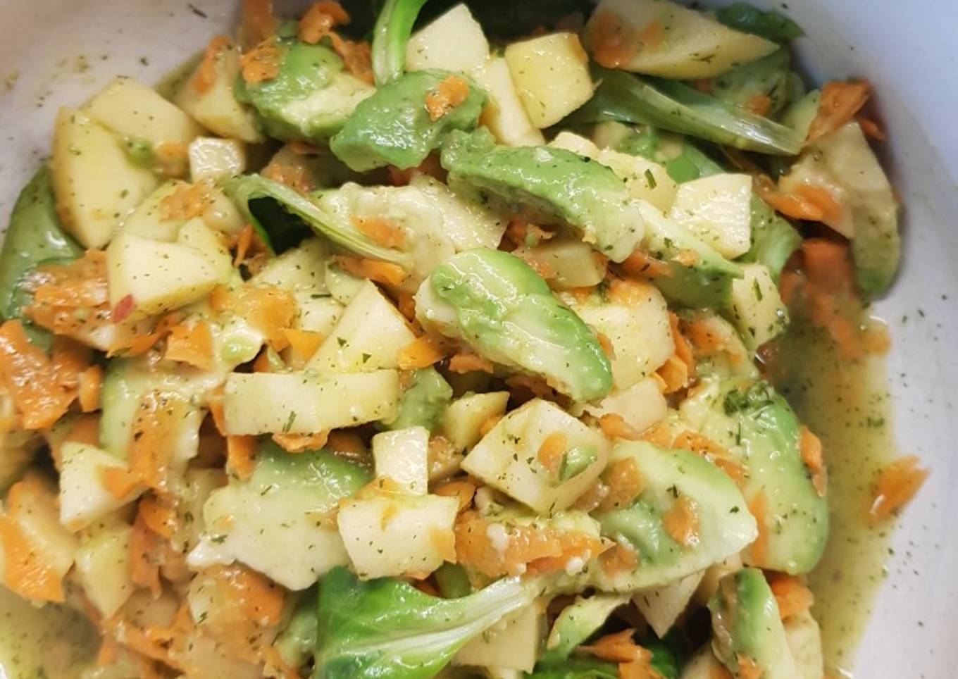 Ensalada de manzana y verdura