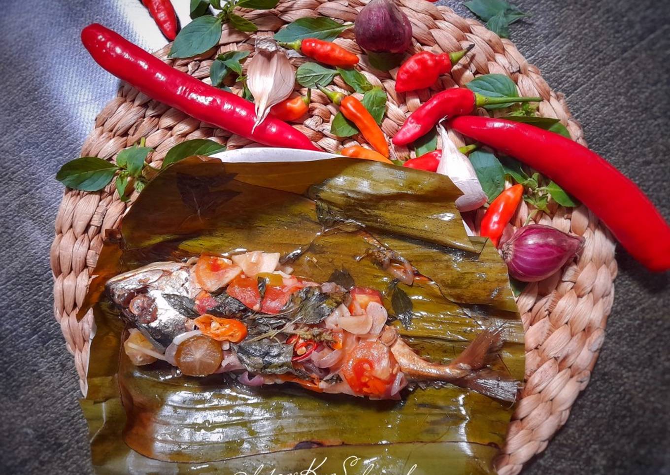 Pepes Ikan Peda