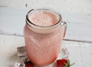 Foto resep STRAWBERRY Yakult JUICE