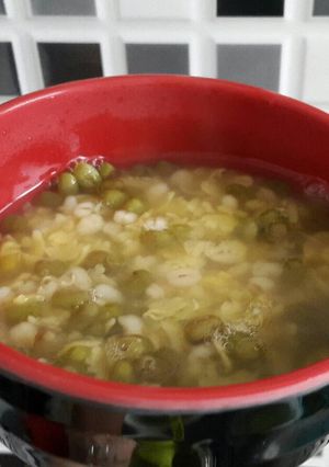 Foto resep Mung Bean ft. Barley (sup kacang hijau jali jali)