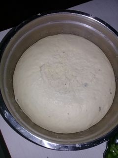 عکسی از دستور خميرپيتزا