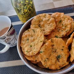 A picture of Jeera Masala puri.