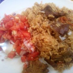 A picture of Beef pilau.