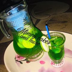 A picture of Cucumber mock tail.