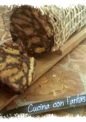 Foto di Salame dolce di cioccolato (senza uova)