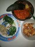 Lalapan sayur + sambel terasi jeruk limo + ikan asin goreng