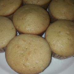 A picture of Vanilla pound cake.