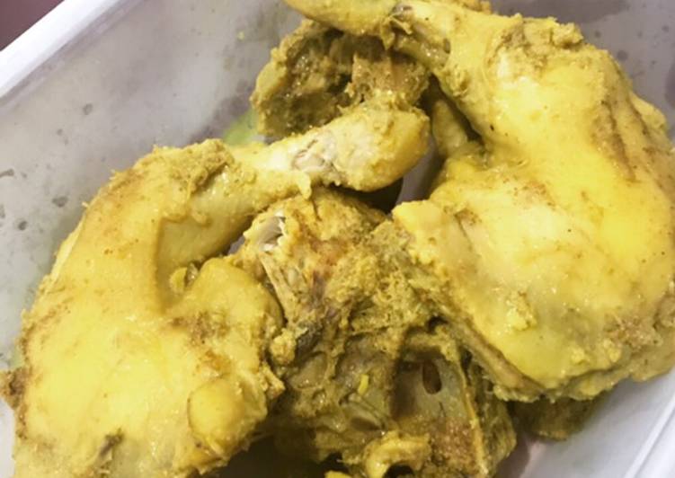 Resep Ayam Ungkep Bumbu Kuning Anti Gagal