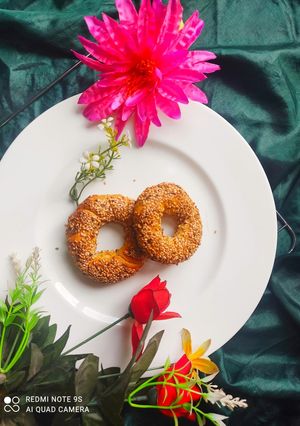 A picture of Bagel/simit 🇹🇷🇹🇷.
