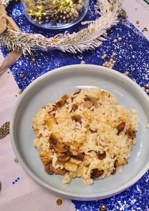 Une photo de Risotto vegan sésame Tofu champignon