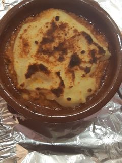 Una foto de Pastel de atún con tomate