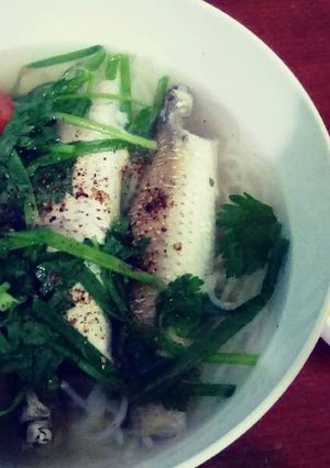 Hình của món Bún cá đối nấu ngót.