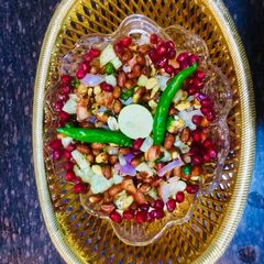 A picture of Masala Peanuts Chaat.