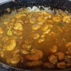 A picture of Prawn gravy.