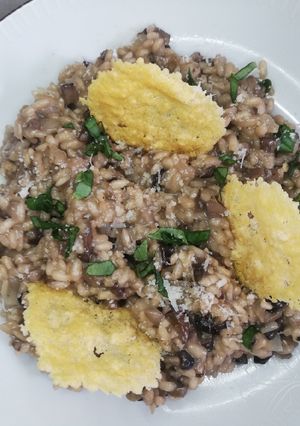 Una foto de Risotto de setas varias y parmesano