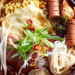 A picture of Budae jjigae.