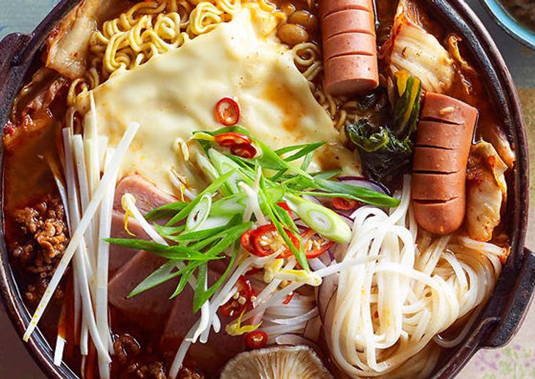 Easy Way to Prepare Super Quick Budae jjigae