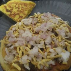 A picture of Stuffed Drumsticks Muglai Paratha.