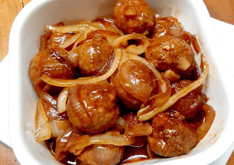Cara Gampang Menyiapkan Meatball with sweet soy sauce Anti Gagal