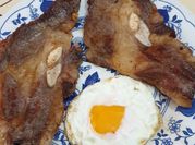 Una foto de filetes de churrasco
