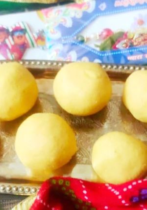 चने की दाल के लड्डू (chane dal ki ladoo recipe in Hindi) रेसिपी मुख्य फोटो