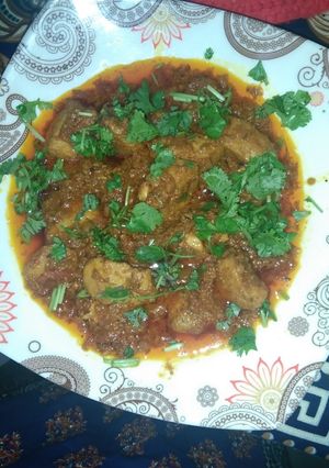 A picture of Mughlai chicken karahi.