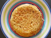 Una foto de tortilla de fideos