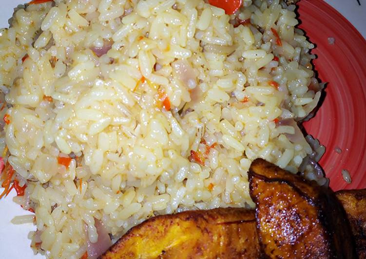 Recipe of Quick Local rice jollof and fried plantain with fried beef
