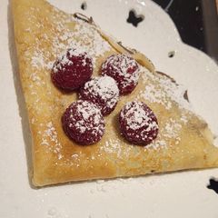 A picture of Nutella crêpes 🥞.
