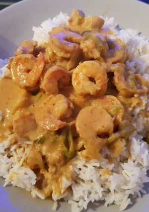 A picture of My Yellow Coconut Curried Chicken & king Prawns. 😀.