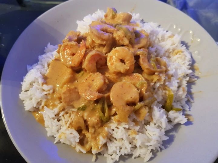 Simple Way Make Recipe My Yellow Coconut Curried Chicken &amp;amp; king Prawns. 😀 that is  Makes Drooling, Addictive}