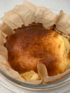 Una foto de Tarta de queso fit en freidora de aire