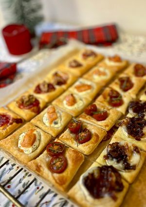 Una foto de Canapés de Navidad fáciles, originales y listos en 15 minutos