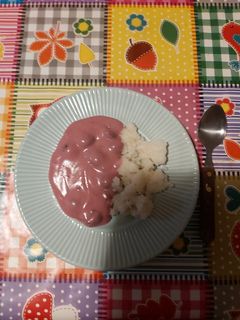 Meggyszósz pirított darával gluténmentesen recept fotója