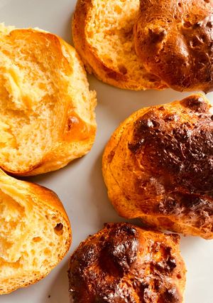 Una foto de Bollitos Dowap con o sin pepitas de chocolate… 🥯🥛