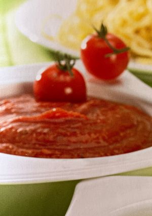 Zdjęcie przepisu Sos pomidorowy (Książka Thermomix).