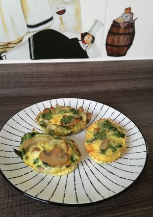 Una foto de Muffins de acelga y champiñones SIN harina