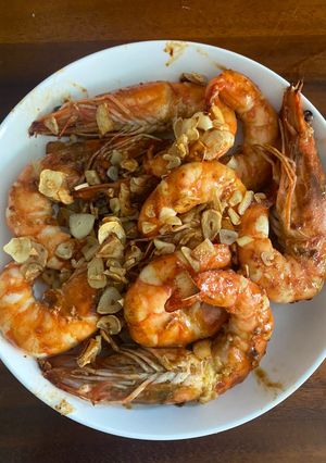 รูปของ กุ้งกระเทียม 💚