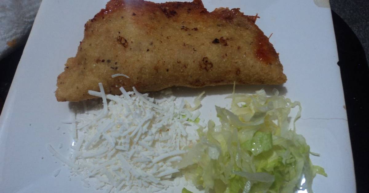 Quesadilla de maíz rancheras rellena de pavo deshebrado las Correa