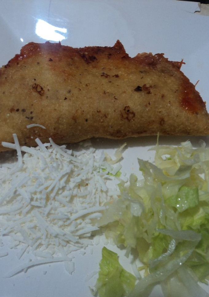 Una foto de Quesadilla de maíz rancheras rellena de pavo deshebrado las Correa