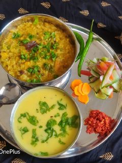 મિક્સ દાળ ની દાલ ખીચડી (Mix Dal Dal Khichdi Recipe in Gujarati) રેસીપી મુખ્ય ફોટો