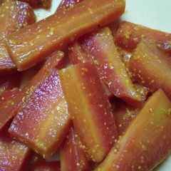 A picture of Carrot pickle.