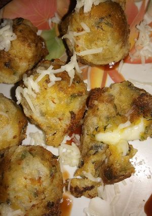 A picture of Chesse balls.