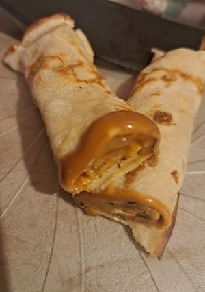 Una foto de Panqueques con dulce de leche 💖🤤