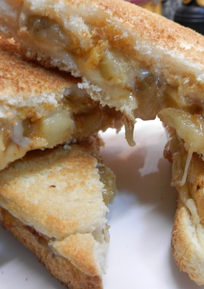 Una foto de Sándwich de berenjenas