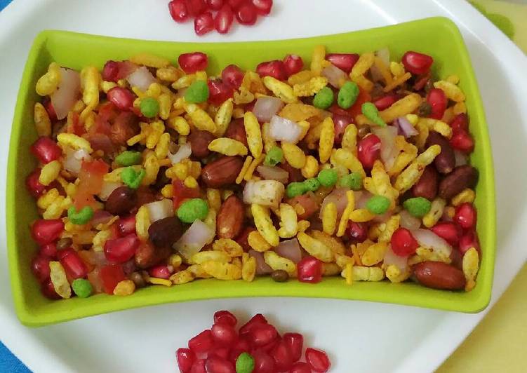 Step-by-Step Guide to Make Super Quick Homemade Bhel puri