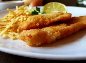 Foto principal de Pollo empanado al aroma de limón